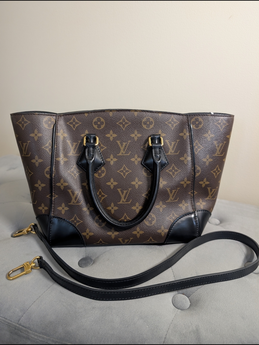 Louis Vuitton Monogram Phenix - Picture 10 of 16